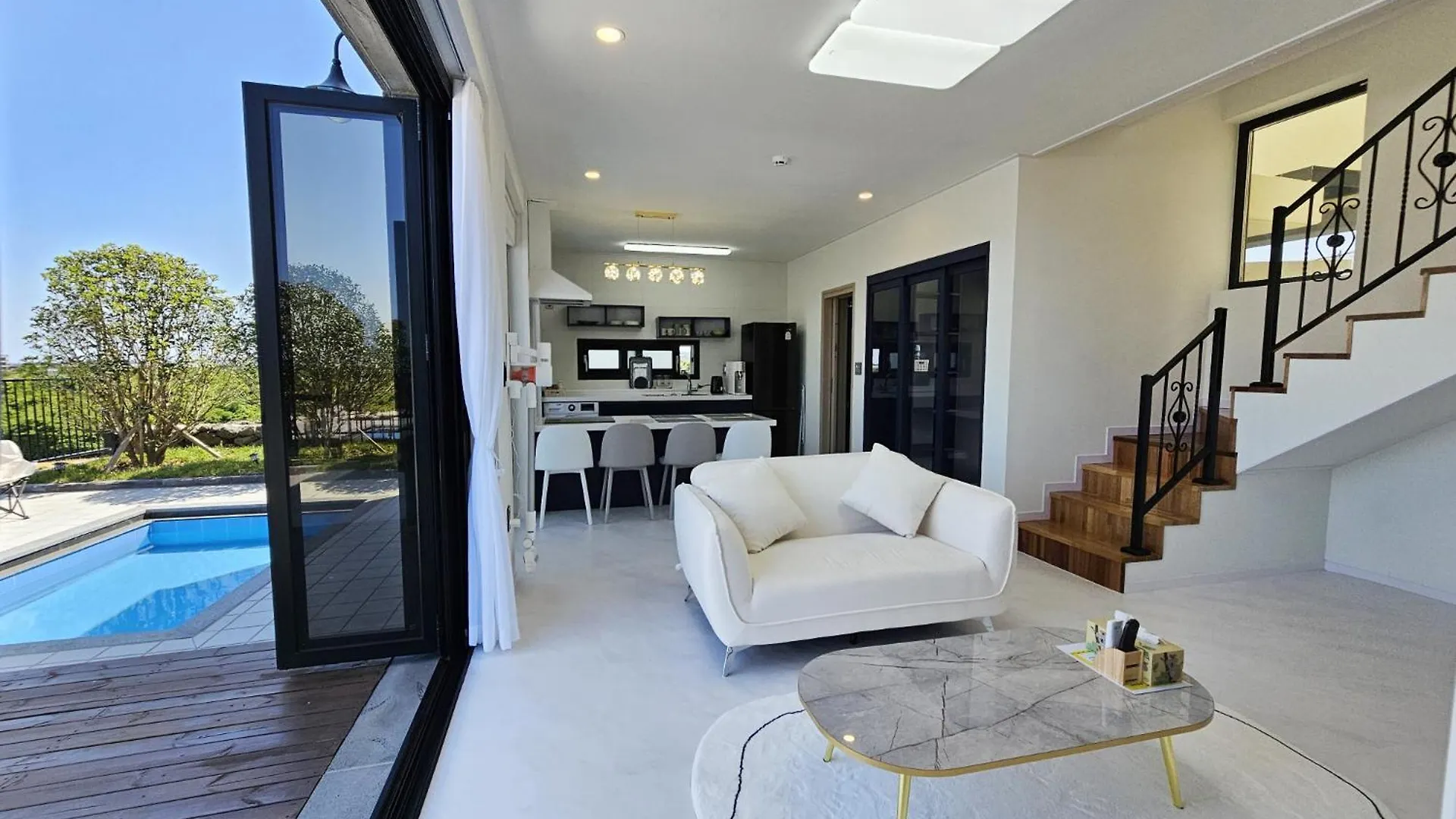 Check-In Jeju Private Full Stay 0*,  South Korea